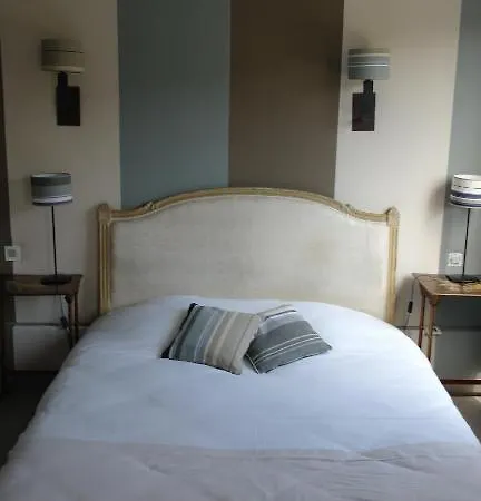 Chambres D'hotes La Des Fleurs Bed & Breakfast